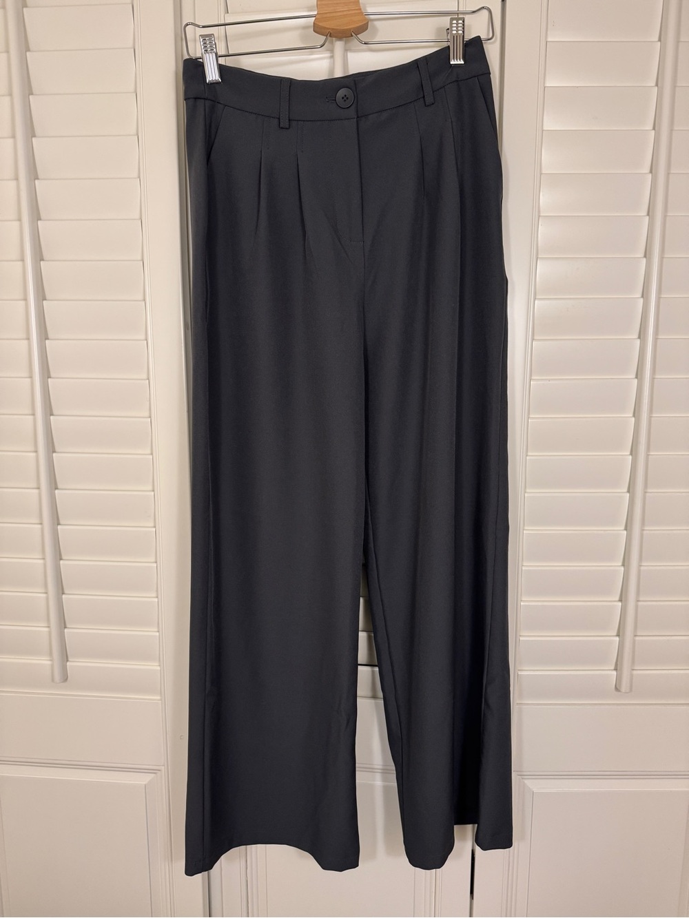 Princess Polly Wide-Leg Dress Pants in Charcoal US6
